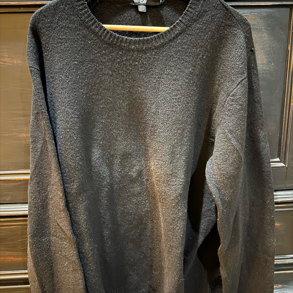 DKNY Men's Black Crewneck Sweater